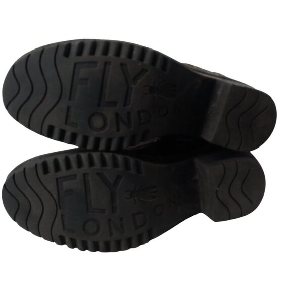 Fly London Suede Gray Woke910Fly Ankle Boots Size 40 US 9-9.5 Lace Up Block Heel - Picture 7 of 13